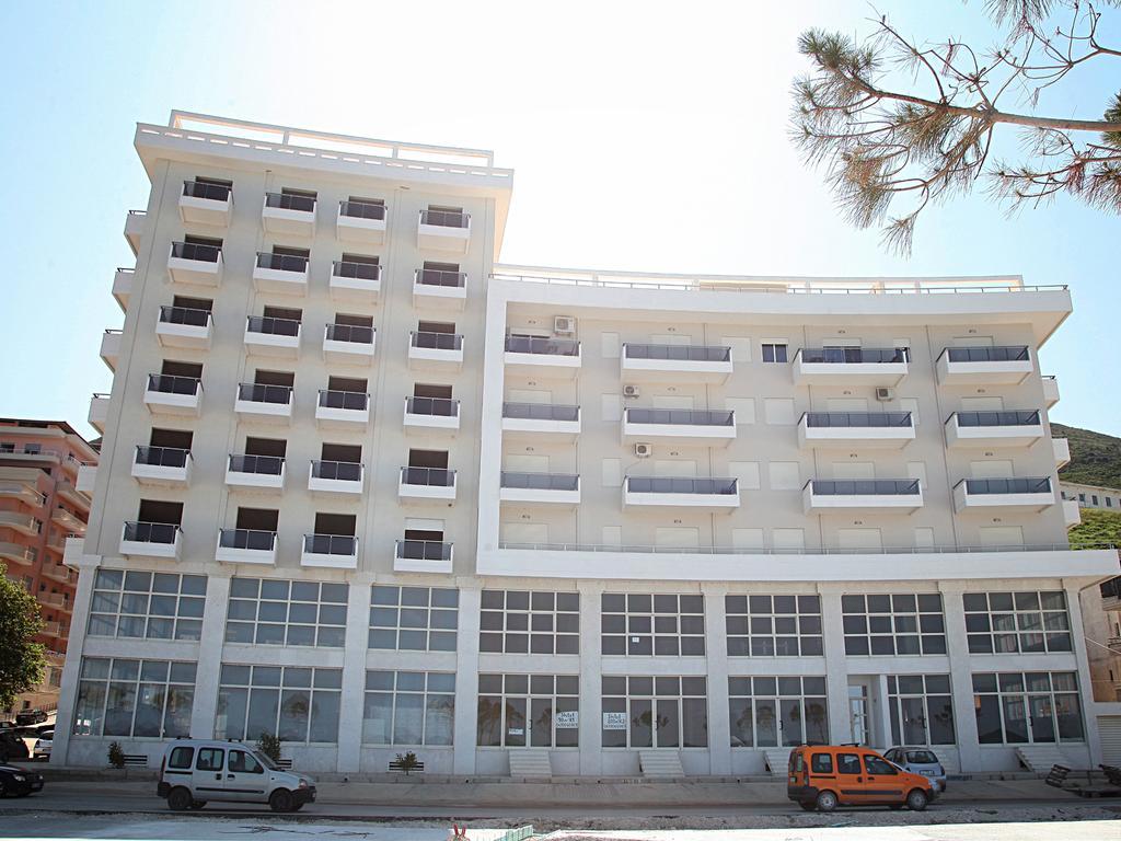 Martin Apartment Vlore Exterior photo
